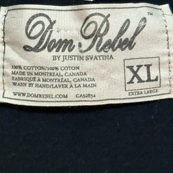 Dom Rebel Graphic T-Shirt Womens Black V-Neck Finders Keepers Dirty Sneakers XL - Picture 5 of 8